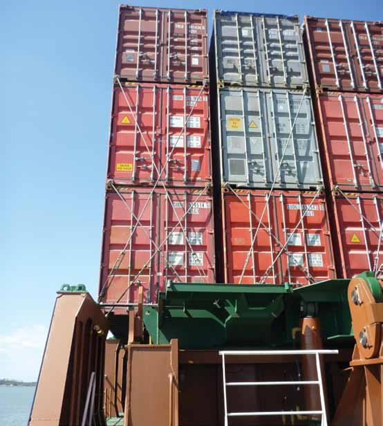 How Do Container Ships Work?